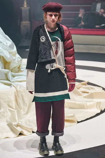 Look 22